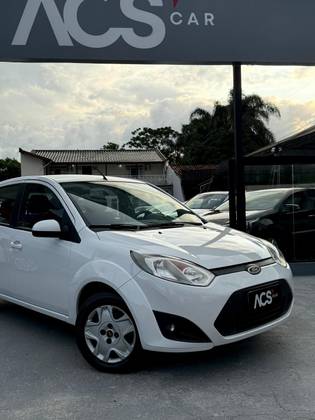 FORD FIESTA 1.0 ROCAM SE 8V FLEX 4P MANUAL FORD FIESTA 1.0 ROCAM SE 8V FLEX 4P MANUAL